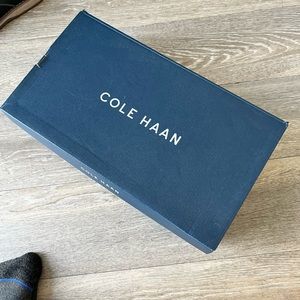 Size 9 cole haan sneaks